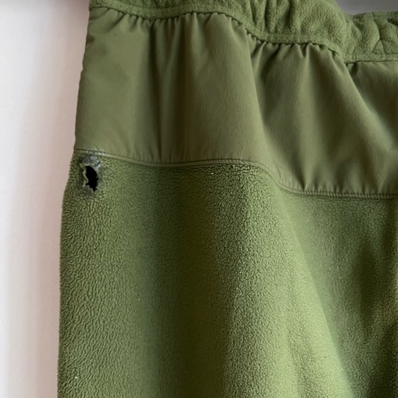 Nike Therma-fit hoodie with pants - Picture 7 of 7